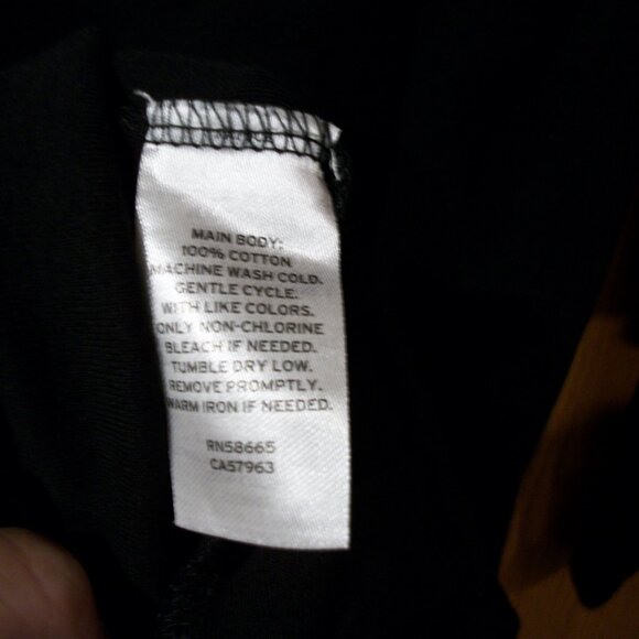 Caslon NWT SZ L Black LS Scoop Neck All Cotton Everyday Tee - Picture 3 of 6